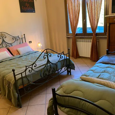 Holiday home Casa Del Melograno Outlet Serravalle Scrivia