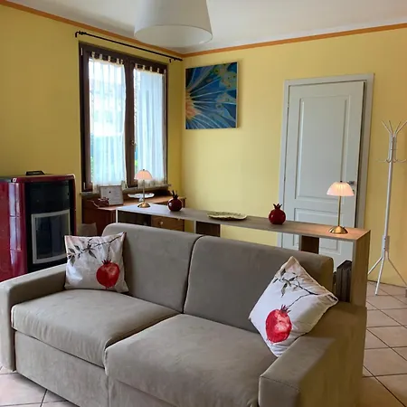 Casa Del Melograno Outlet Holiday home