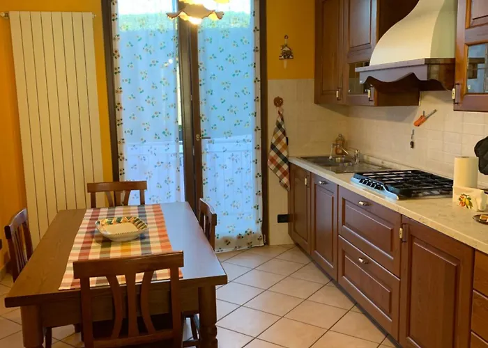 Apartment Casa Del Melograno Outlet Serravalle Scrivia